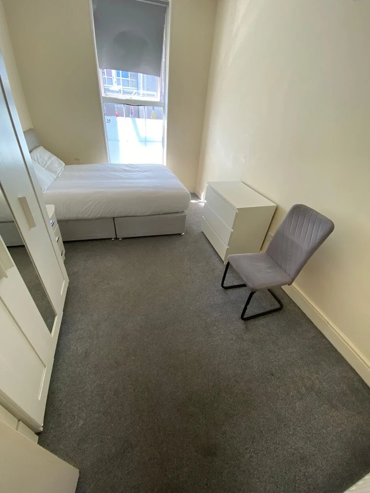 Private Single Room