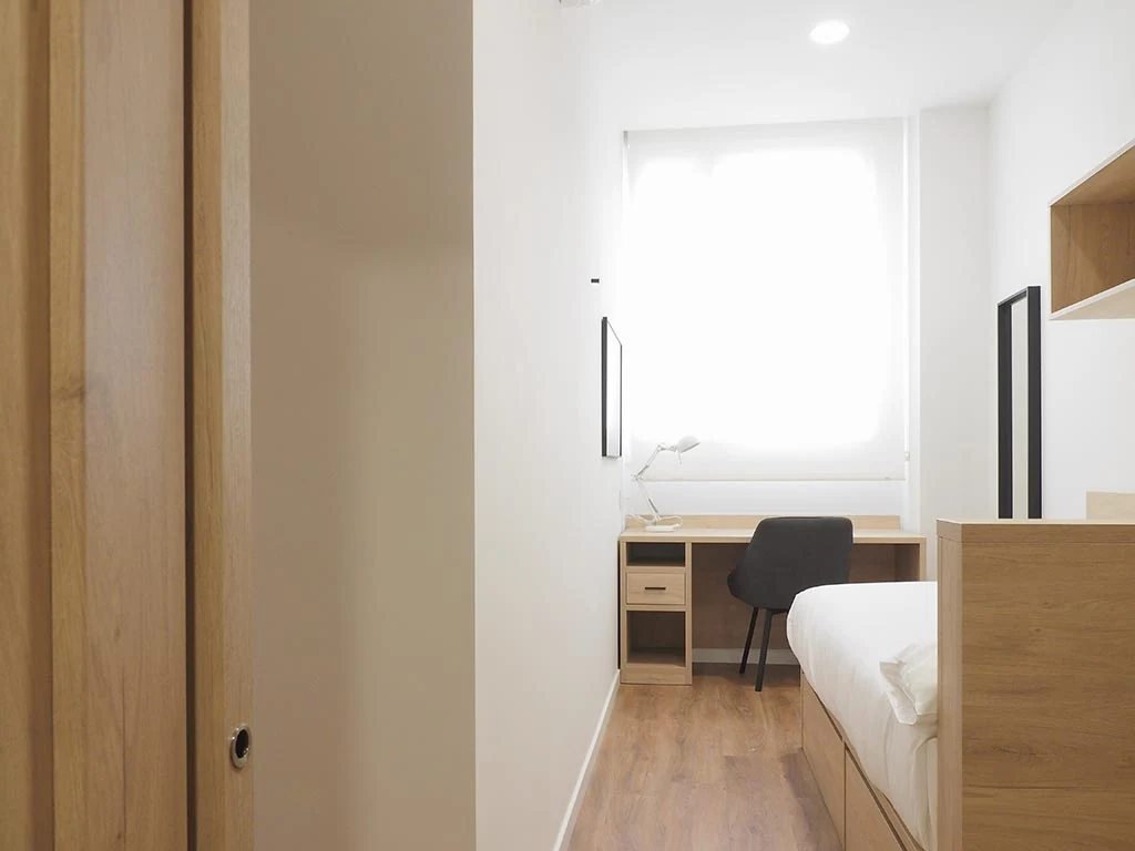 Apartment Single
