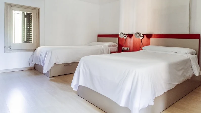 Shared Twin Student Room