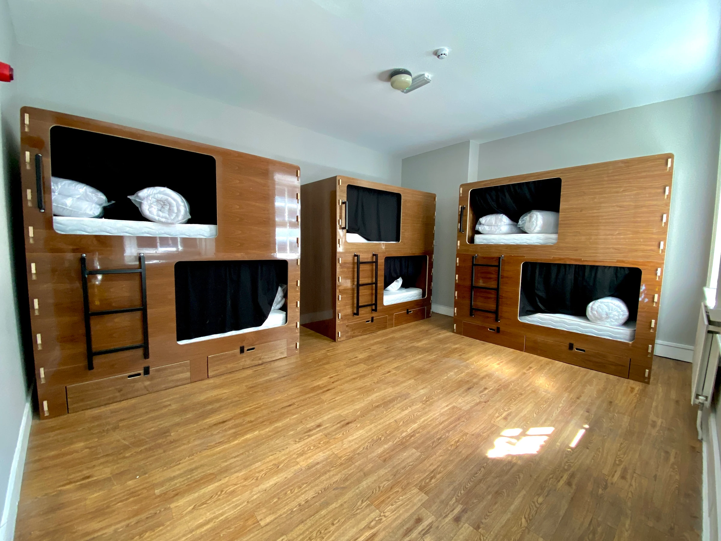 Shared 6 - Bed Room
