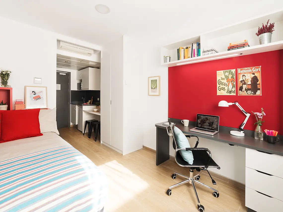 Property main photo