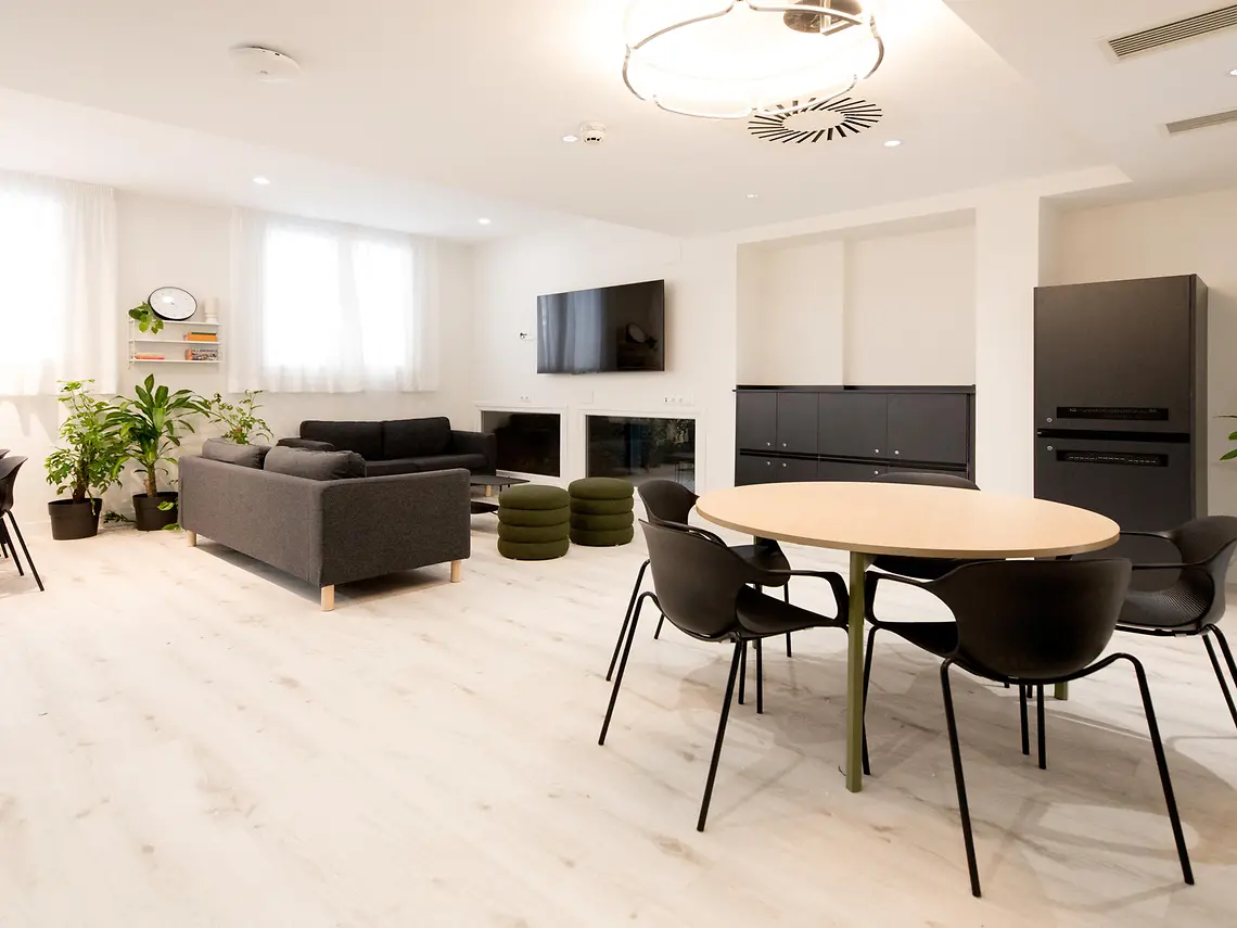 Property main photo