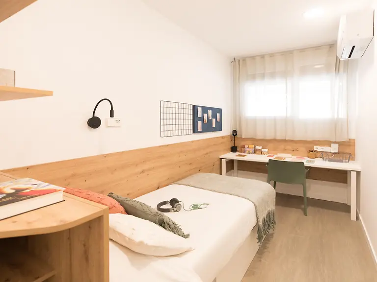 2 Bed Apartment